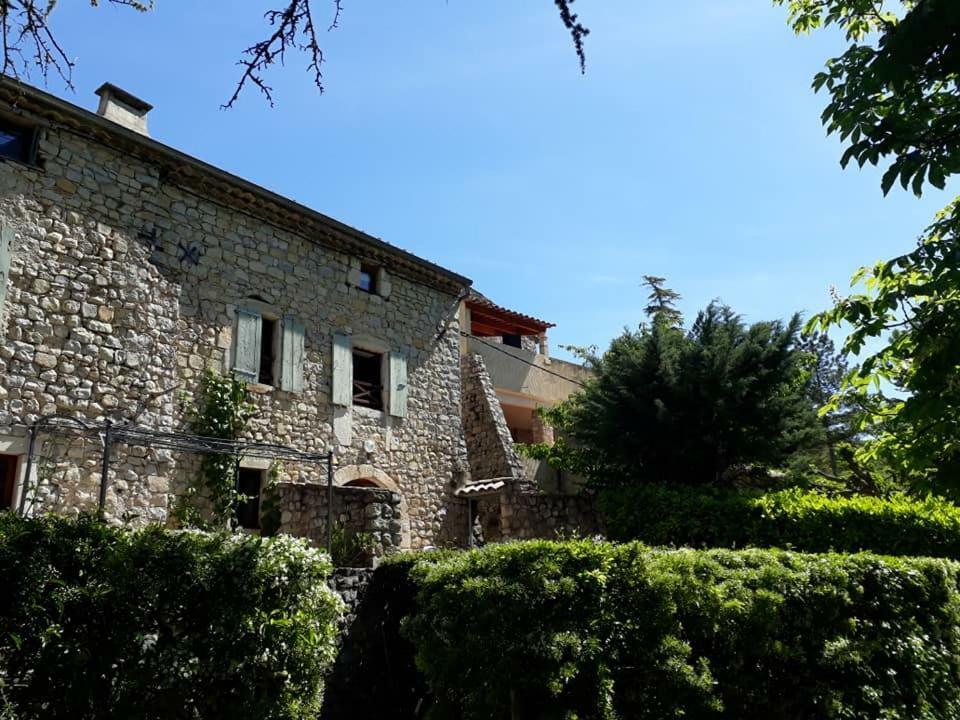 Gites Du Domaine De Serre Long Saint-Maurice-dʼIbie Kültér fotó